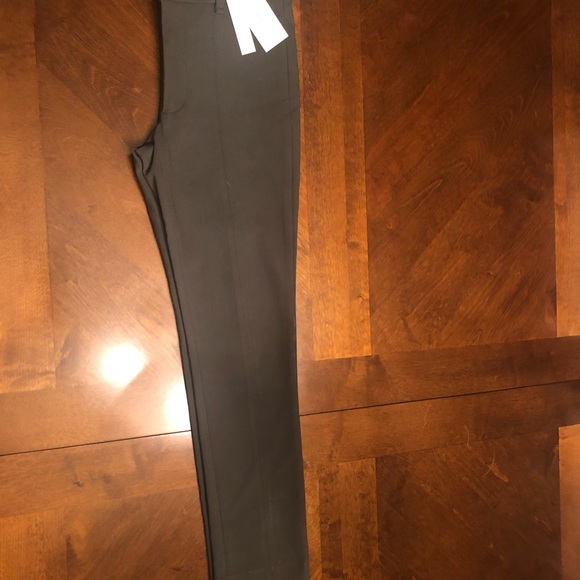 💚💚VINCE PANTS 💚💚 - Picture 5 of 6